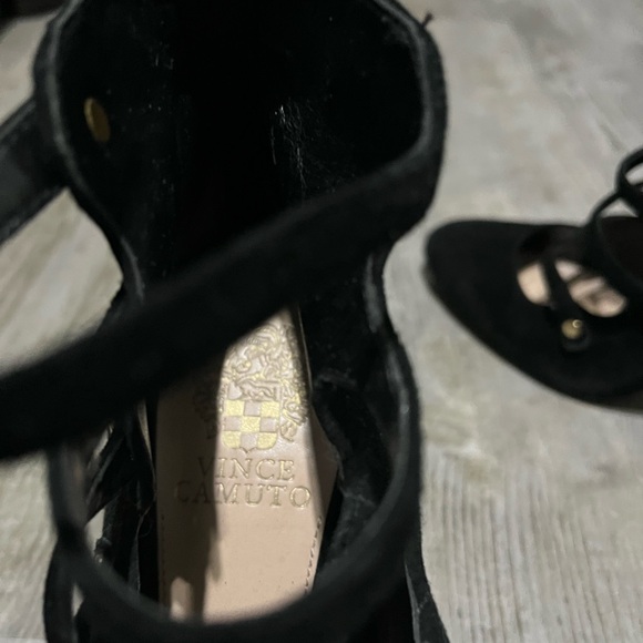 Vince Camuto Davel Suede Black Block Heel Size 6M - Picture 5 of 13